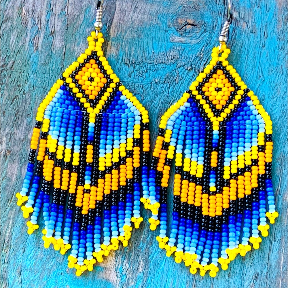 Huichol Mexican Native Earrings Maria
